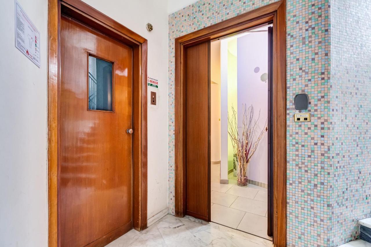 B&B Casa Der Poeta Roma Exterior foto